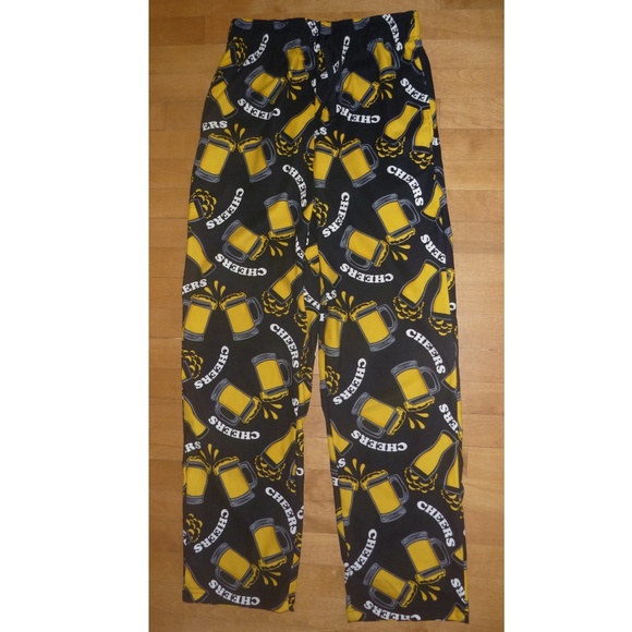 Mens Cheers to the Weekend Beer Mugs Pajamas Tee & Flannel Pants Size MED  NWT - Picture 2 of 3